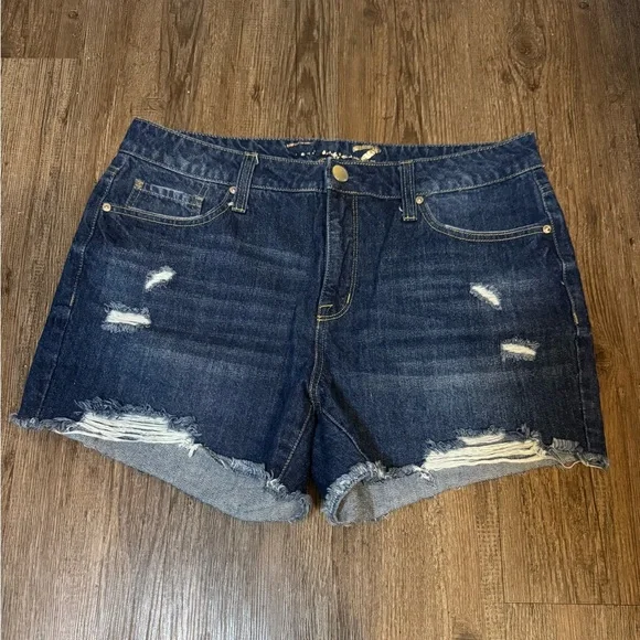Seven7 Denim Distressed Women's Shorts Weekend Short Size 10 - Picture 1 of 5